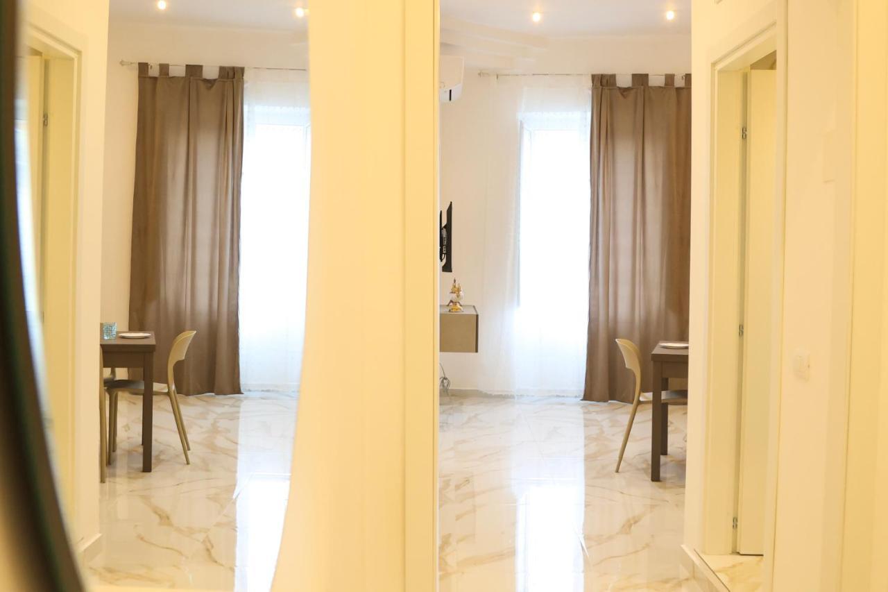 House Emy In Central Napoli Ngoại thất bức ảnh