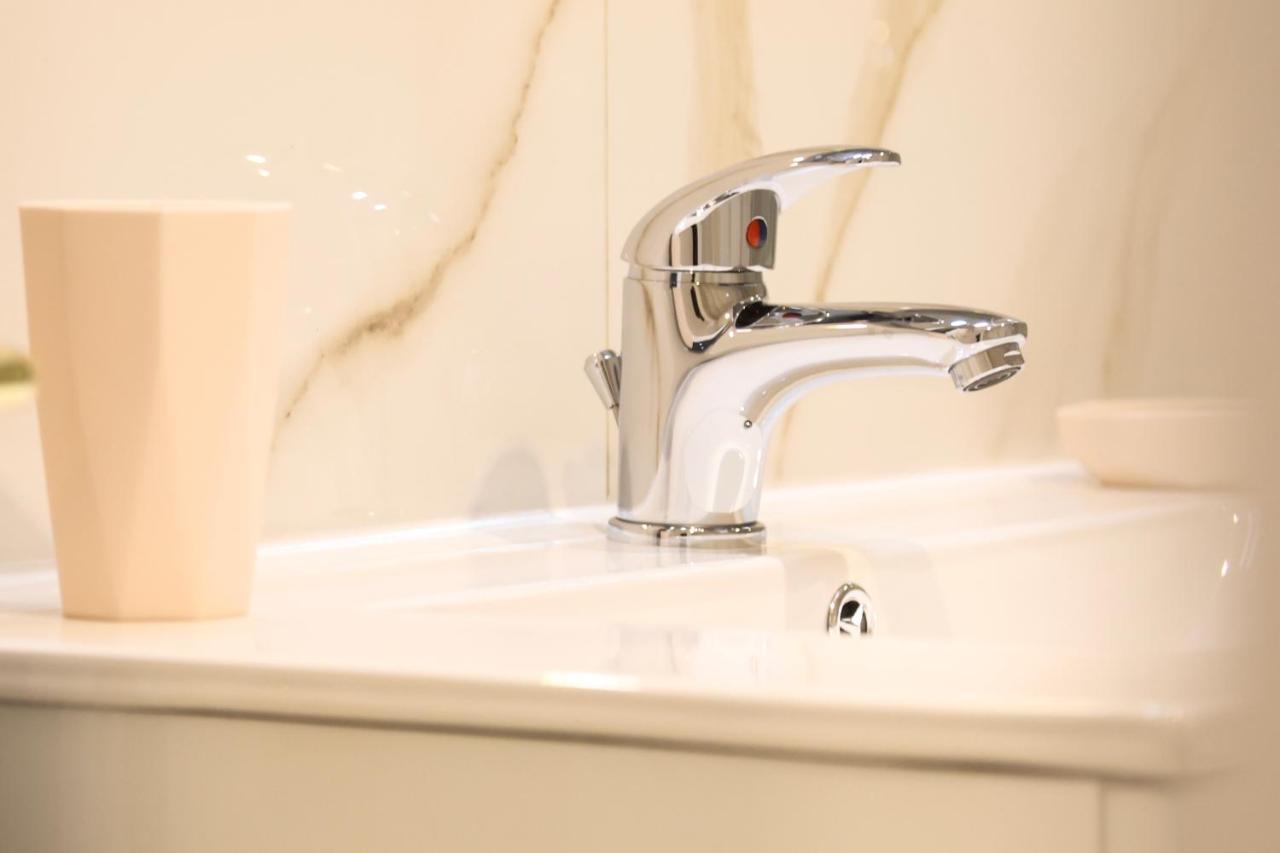 House Emy In Central Napoli Ngoại thất bức ảnh