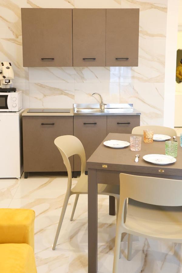 House Emy In Central Napoli Ngoại thất bức ảnh